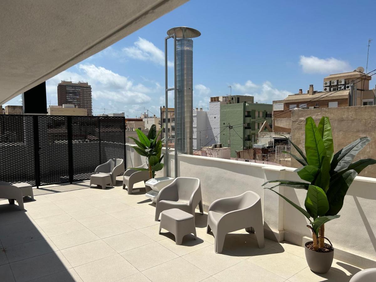 Apartamentos Breton 17 Suite Con Terraza Alicante Esterno foto