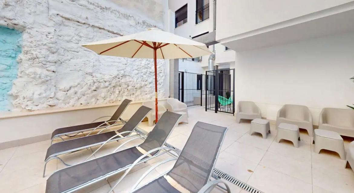 Apartamentos Breton 17 Suite Con Terraza Alicante Esterno foto